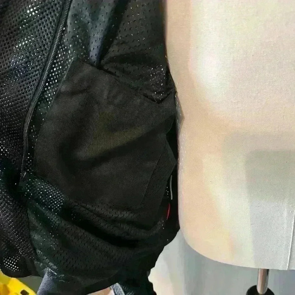 Tour master Motorcycle Jacket. Padded. Pockets. Mesh. Black/silver. Men’s 2XL - Picture 7 of 9